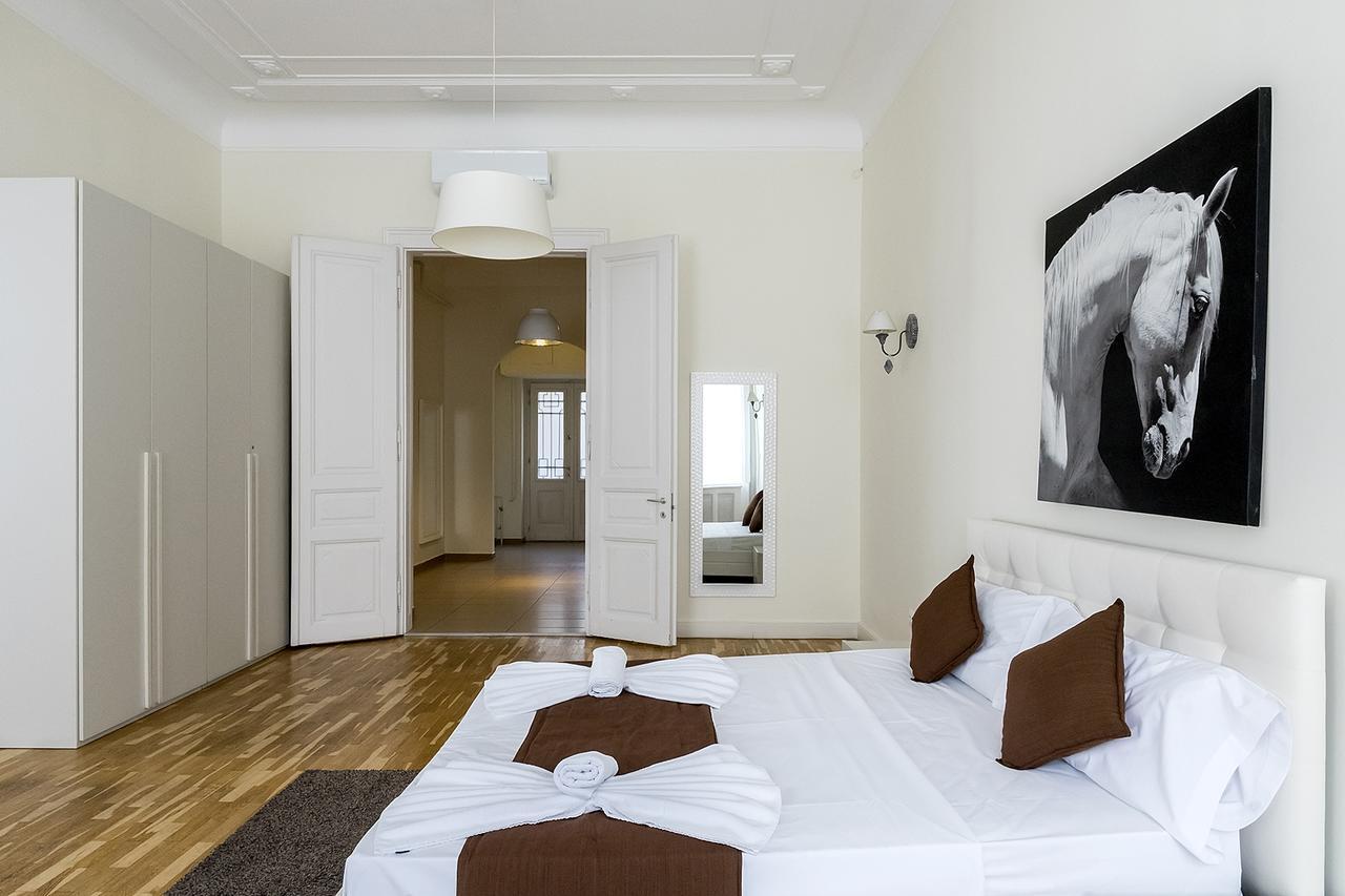 Luxury & Panorama Apartments Budapest Exterior foto